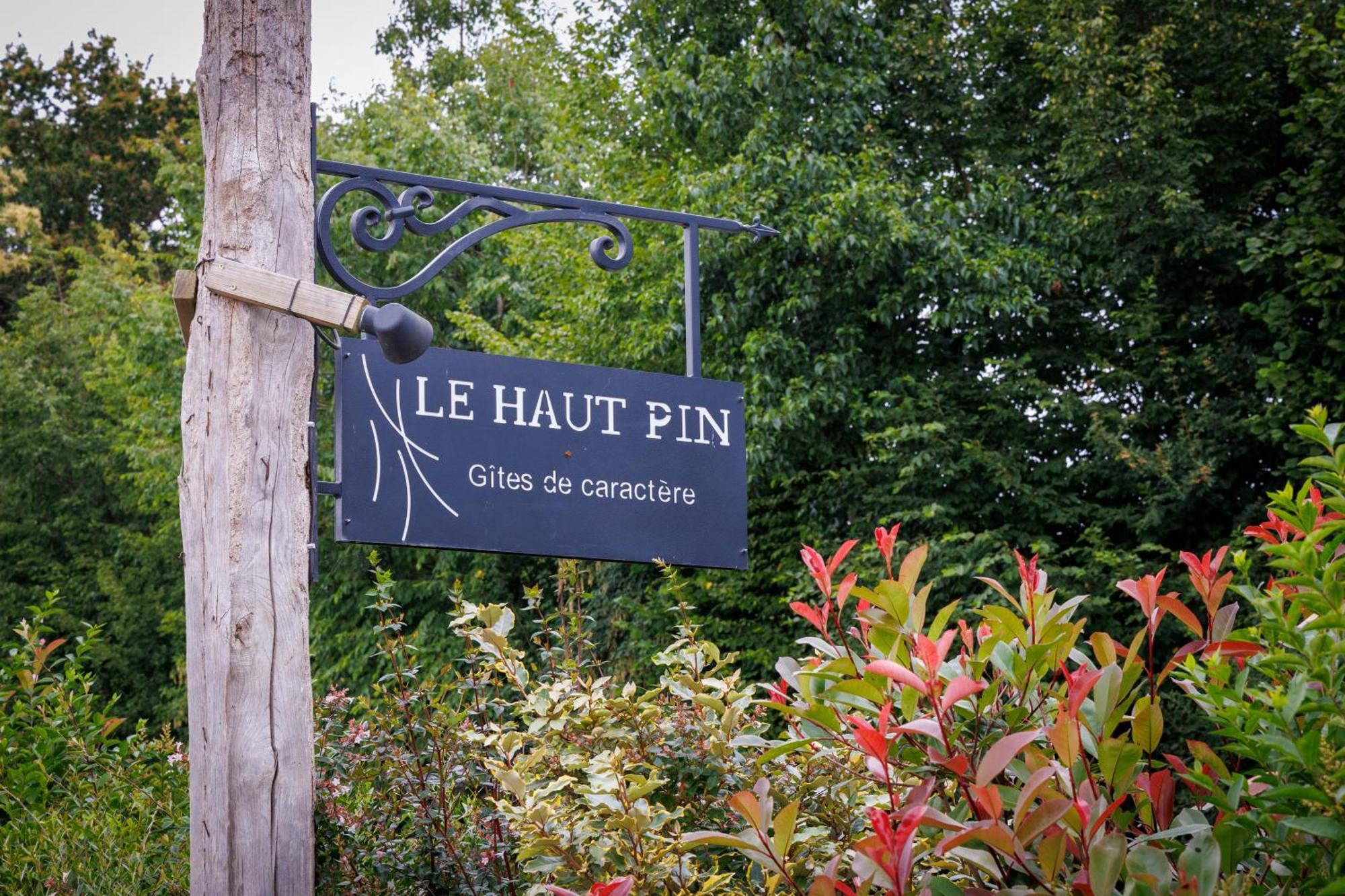 Les Gites Du Haut Pin Calorguen Eksteriør bilde
